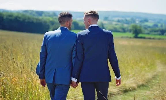 Gay-WhatsApp-Number